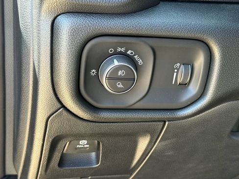 New 2026 RAM 1500 Warlock AWD/4WD image 21