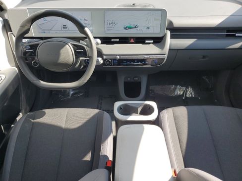 Used 2024 Hyundai Ioniq 5 SEL image 16