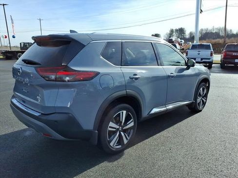 Used 2021 Nissan Rogue SL w/ Premium Package image 4