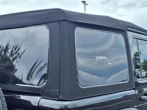 New 2025 Jeep Wrangler Sport S image 27