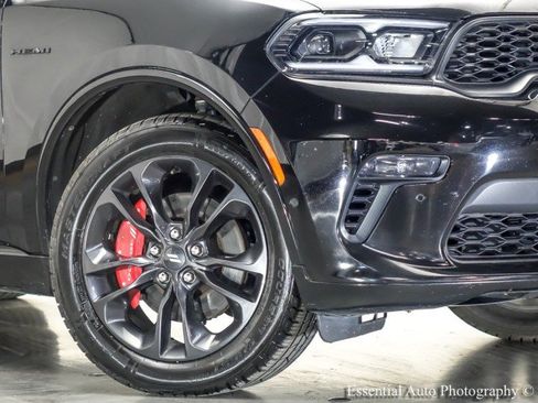 Used 2021 Dodge Durango R/T w/ Blacktop Package AWD/4WD image 3