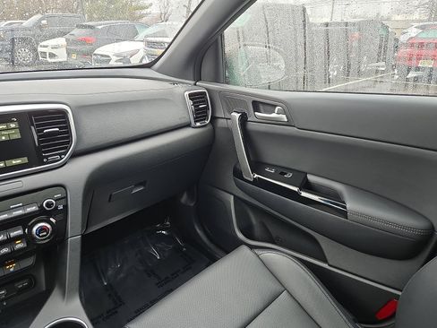Used 2022 Kia Sportage Nightfall Edition w/ Nighfall AWD Premium Package image 16