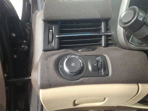 Used 2015 Chevrolet Malibu LT w/ Leather Package image 25