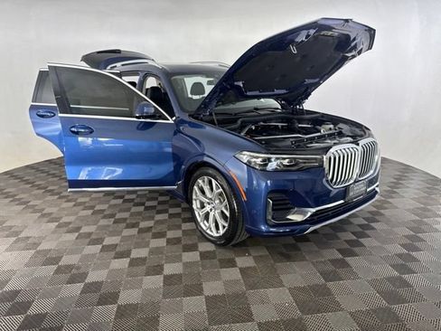 Used 2022 BMW X7 xDrive40i w/ Premium Package AWD/4WD image 12