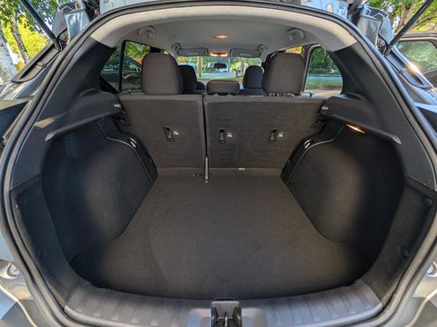 Used 2018 Nissan Kicks SV FWD image 9