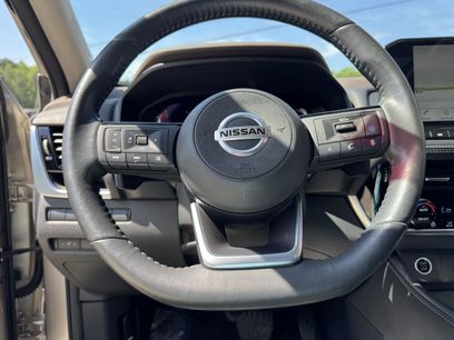 Used 2021 Nissan Rogue Platinum