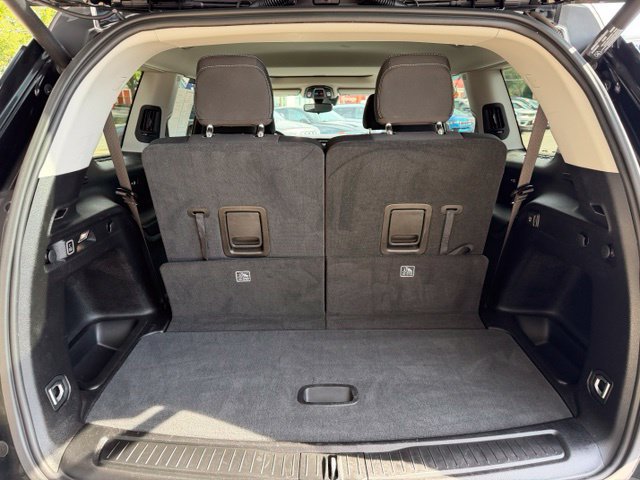 Used 2023 Jeep Grand Cherokee L Laredo w/ Luxury Tech Group I AWD/4WD image 22