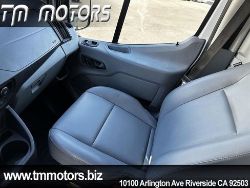 Used 2018 Ford Transit 150 148 Medium Roof RWD image 12