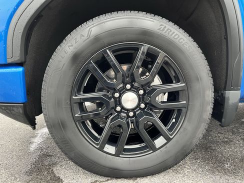 Used 2022 GMC Sierra 1500 Elevation image 12