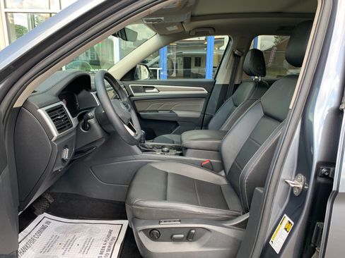 Used 2021 Volkswagen Atlas SEL AWD/4WD image 11