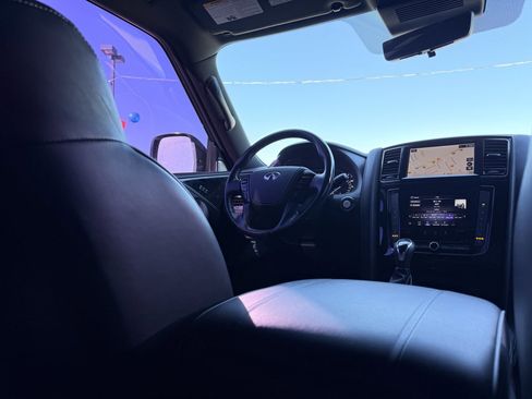 Used 2021 INFINITI QX80 Sensory w/ All-Season Package image 13