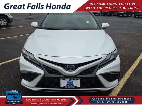 Used 2022 Toyota Camry XSE w/ Navigation Upgrade Package image 2