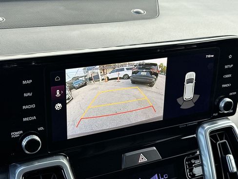 Certified 2023 Kia Sorento SX FWD image 21