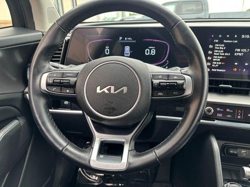 Used 2024 Kia Sportage EX FWD image 14