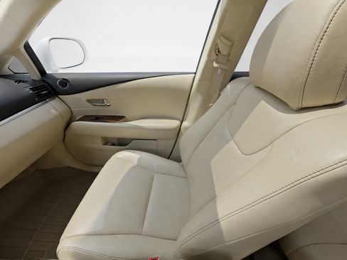 Used 2013 Lexus RX 350 FWD w/ Premium Pkg image 16