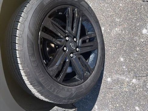 Used 2025 Chevrolet Trax ACTIV w/ Driver Confidence Package image 9