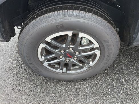 Used 2025 Toyota Tacoma TRD Sport RWD image 35