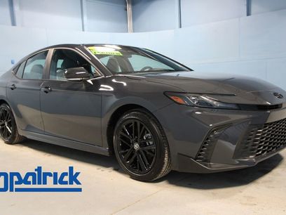 Used 2025 Toyota Camry SE