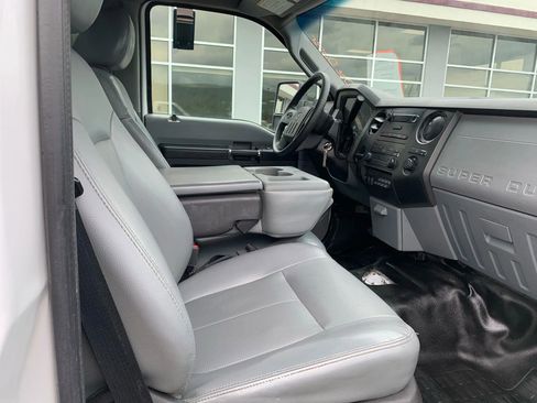 Used 2012 Ford F450 XL w/ PWR Equipment Group image 19