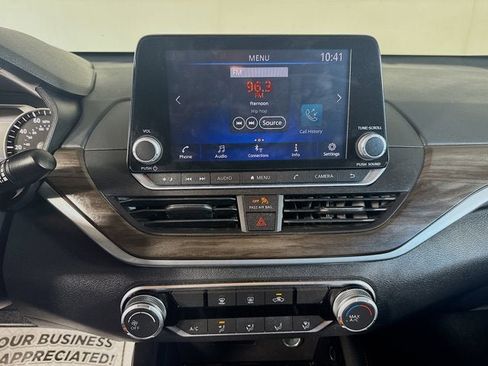 Certified 2023 Nissan Altima 2.5 SV image 15