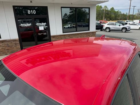 Used 2025 Honda HR-V Sport image 12