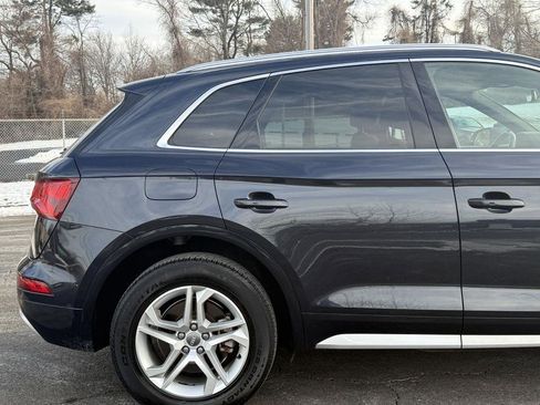 Used 2019 Audi Q5 2.0T Premium w/ Convenience Package image 9
