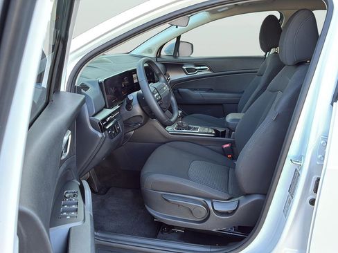 Certified 2026 Kia Sportage LX image 13