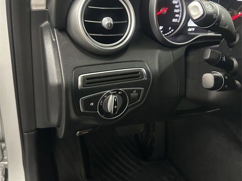 Used 2015 Mercedes-Benz C 300 4MATIC Sedan image 15
