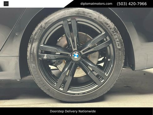 Used 2018 BMW 740i image 45