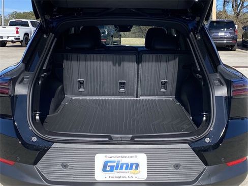New 2026 Chevrolet Equinox EV LT image 22