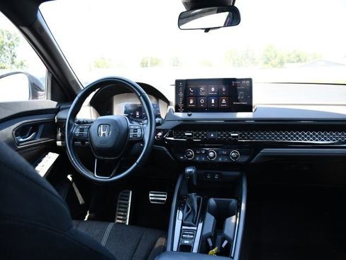Used 2024 Honda Accord Sport image 23