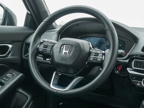 Certified 2025 Honda Civic Sport Touring image 14