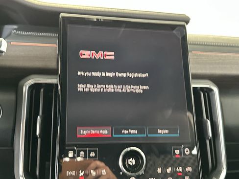 New 2026 GMC Acadia Denali w/ Super Cruise Package FWD image 24