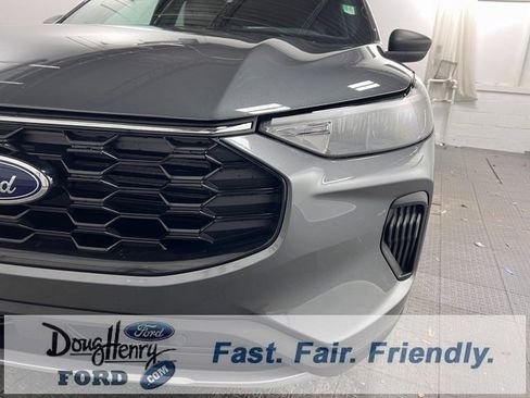 New 2026 Ford Escape ST-Line w/ Tech Pack #1 image 11
