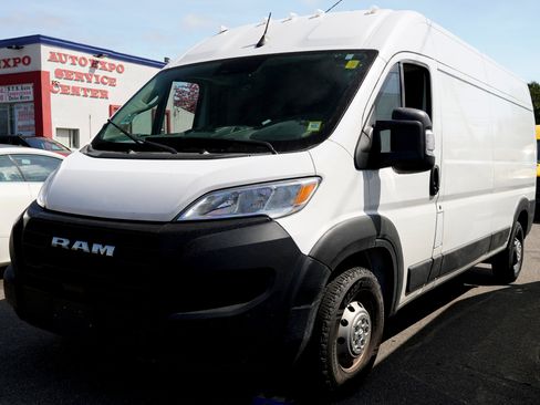 Used 2023 RAM ProMaster 2500 FWD image 2