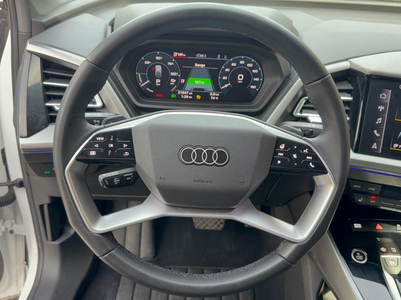Used 2023 Audi Q4 e-tron Premium Plus RWD image 10