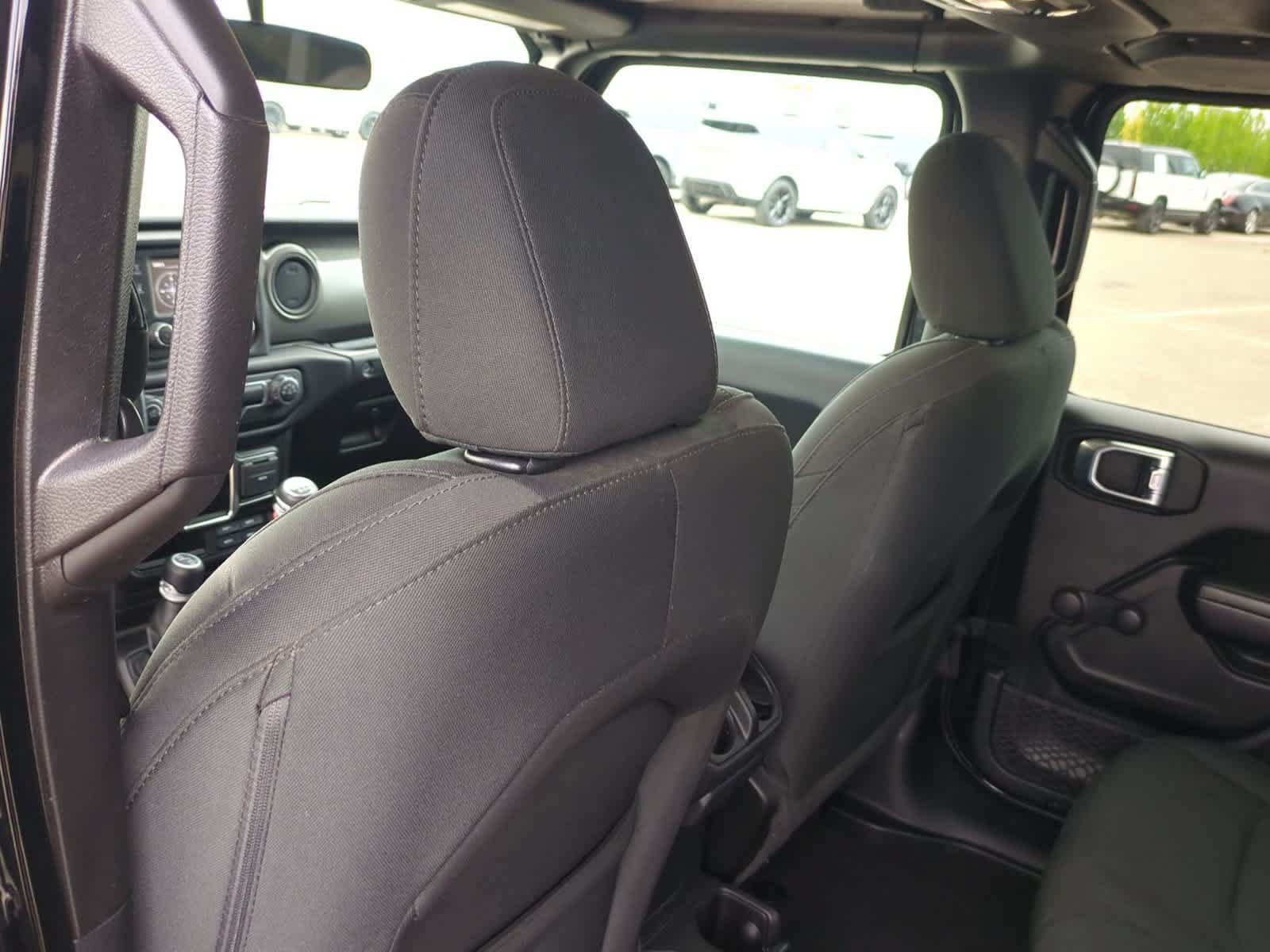 Used 2021 Jeep Wrangler Unlimited Sport AWD/4WD image 18