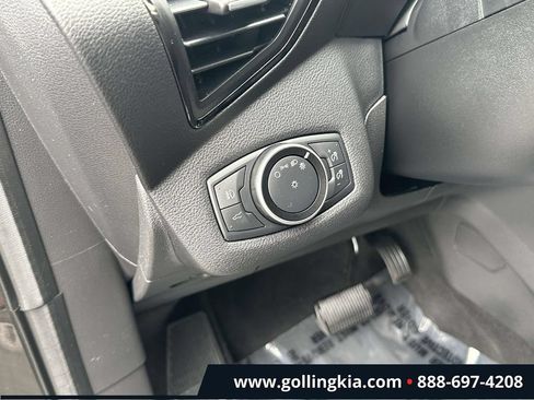 Used 2018 Ford Escape Titanium w/ Ford Safe & Smart Package AWD/4WD image 19