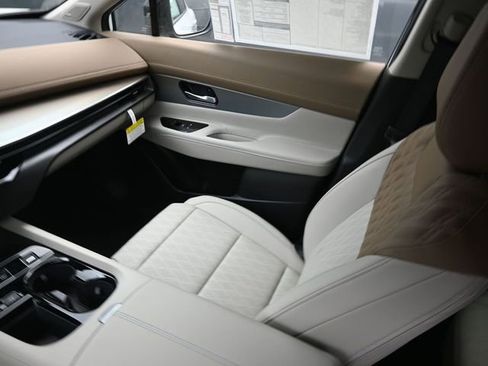 New 2026 Nissan Murano Platinum w/ Cargo Package image 11