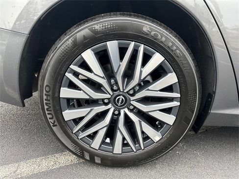 Used 2025 Nissan Altima 2.5 SV image 25