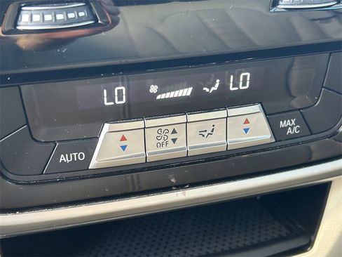 Used 2021 BMW X5 sDrive40i w/ M Sport Package image 22