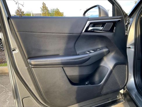 Used 2022 Mitsubishi Outlander SE image 19