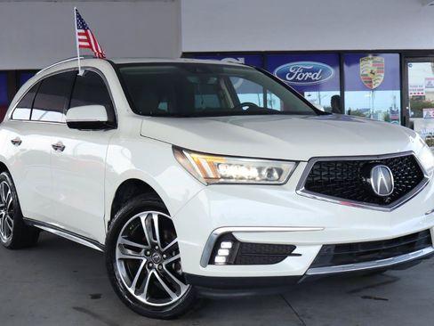 Used 2017 Acura MDX FWD w/ Advance Package image 2