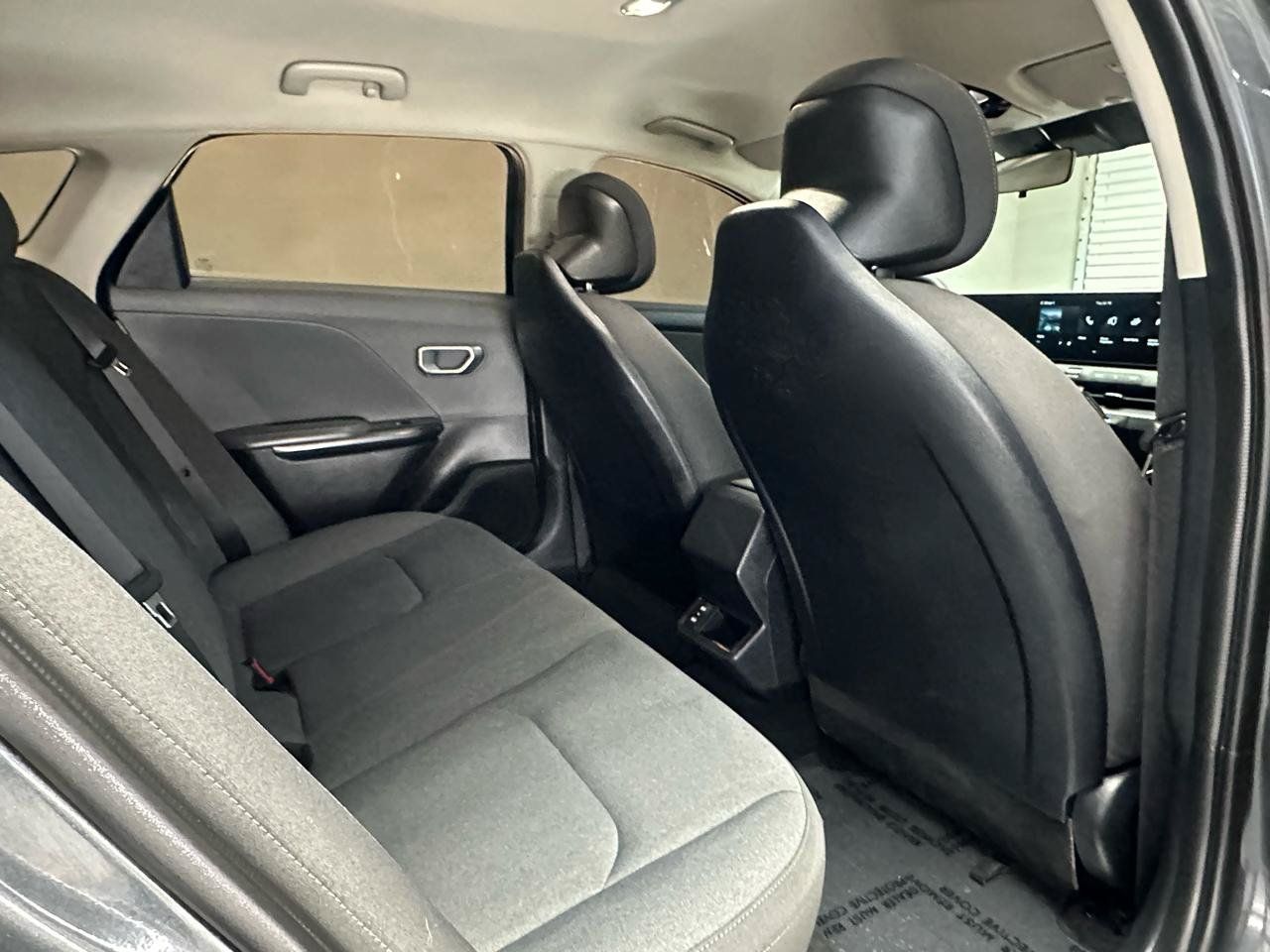 Used 2025 Kia K4 FWD image 14