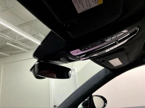 Used 2020 Porsche Cayenne Turbo AWD/4WD image 39