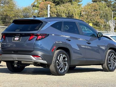 New 2026 Hyundai Tucson SEL Plus w/ Tow & Go Package FWD image 6
