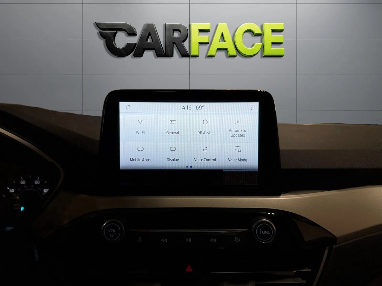 Used 2020 Ford Escape SE AWD/4WD image 33