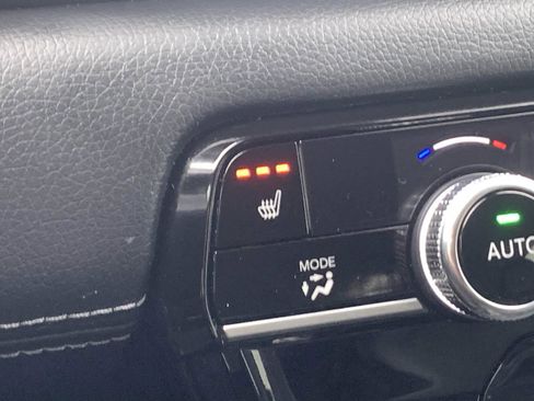 Used 2023 Honda Pilot EX-L image 25