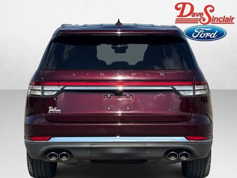 Used 2020 Lincoln Aviator Reserve w/ Equipment Group 202A image 8