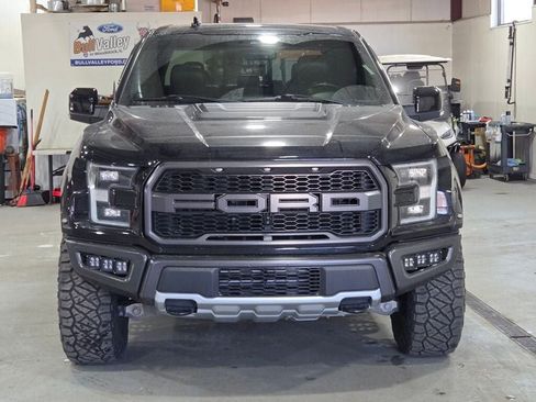 Used 2020 Ford F150 Raptor w/ Equipment Group 802A Luxury image 4